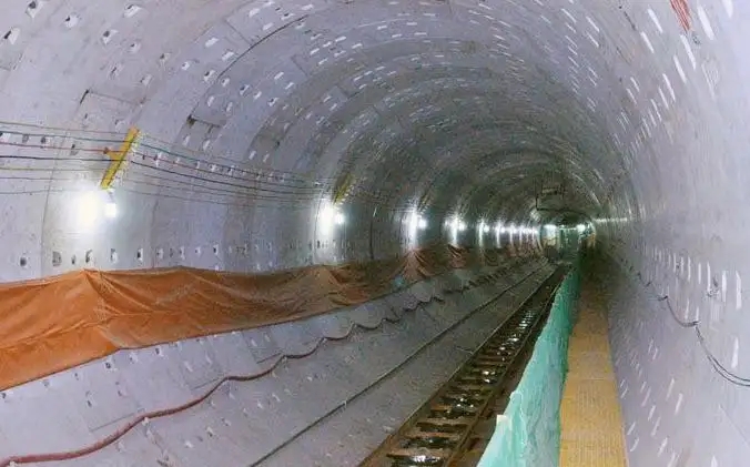 鱼峰隧道防水